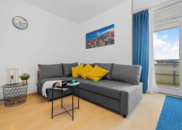 Sonniges City-apartment Mit Suedbalkon Und Parklatz